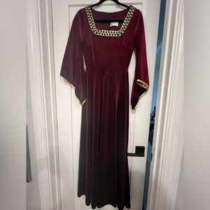 Mother Gothel costume & wig